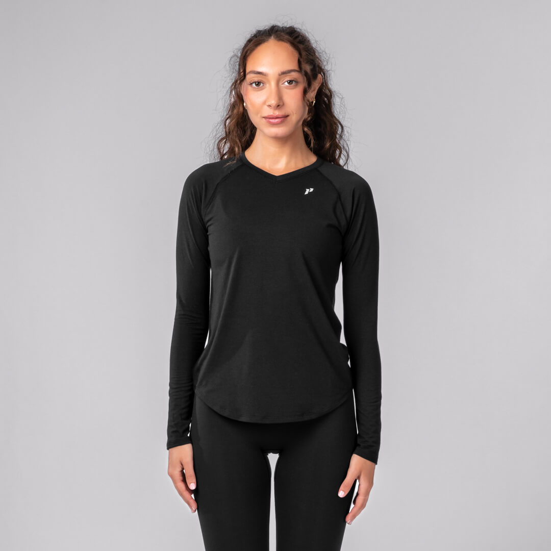 1stPhorm_Basics_Women_GenesisLongSleeve_Black_0004